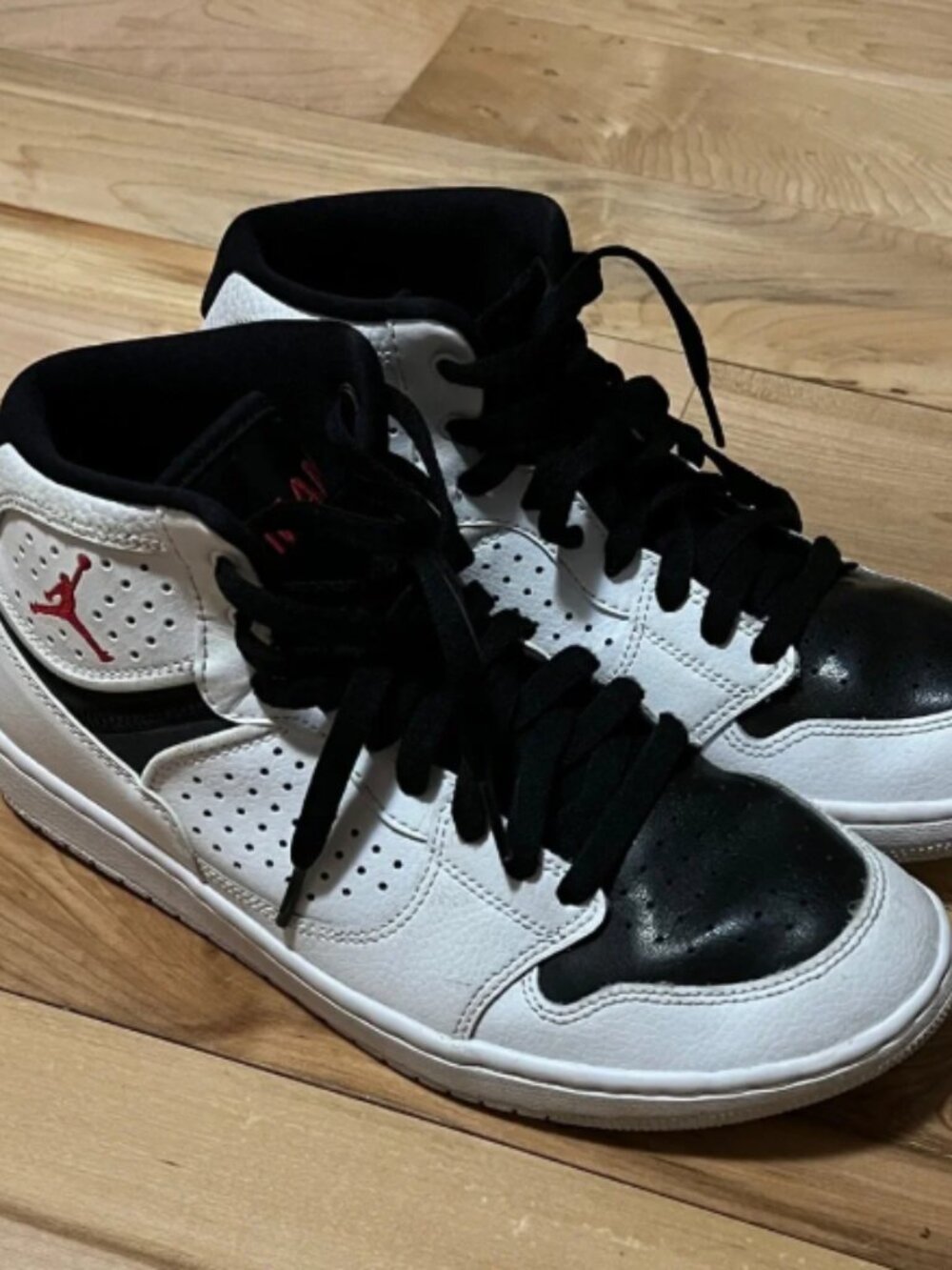 Nike Black and White High-Top Sneakers-Access Jumpman Basketball Shoes